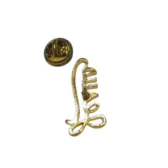 Vtg 70s pin pinback NOS NWOT TINY Goldtone 1" CHRISTIAN JESUS SCRIPT True - Picture 4 of 5